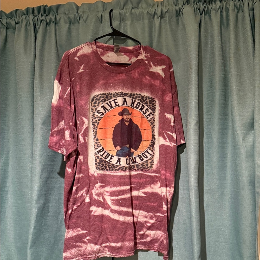 Gildan Purple Tie-Dye Rip Wheeler T-Shirt